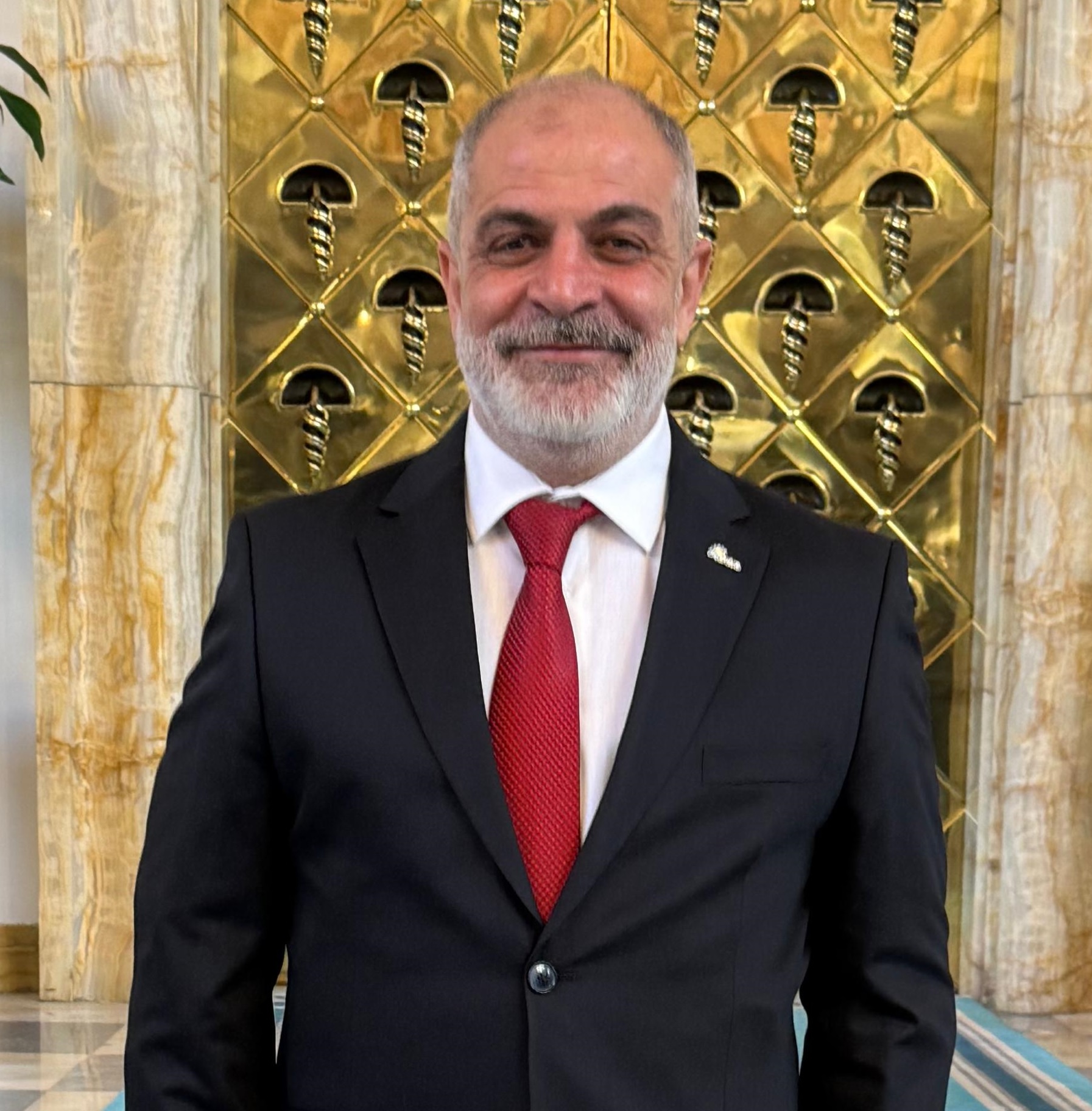 DİLAVER TANIK <br> YÖNETİM KURULU BAŞKANI 